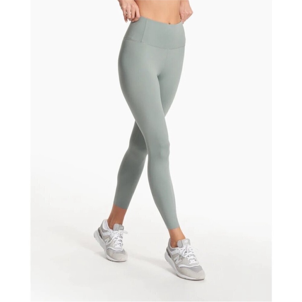 VUORI Evolve High-Rise Uplift Legging - Picture 3 of 5